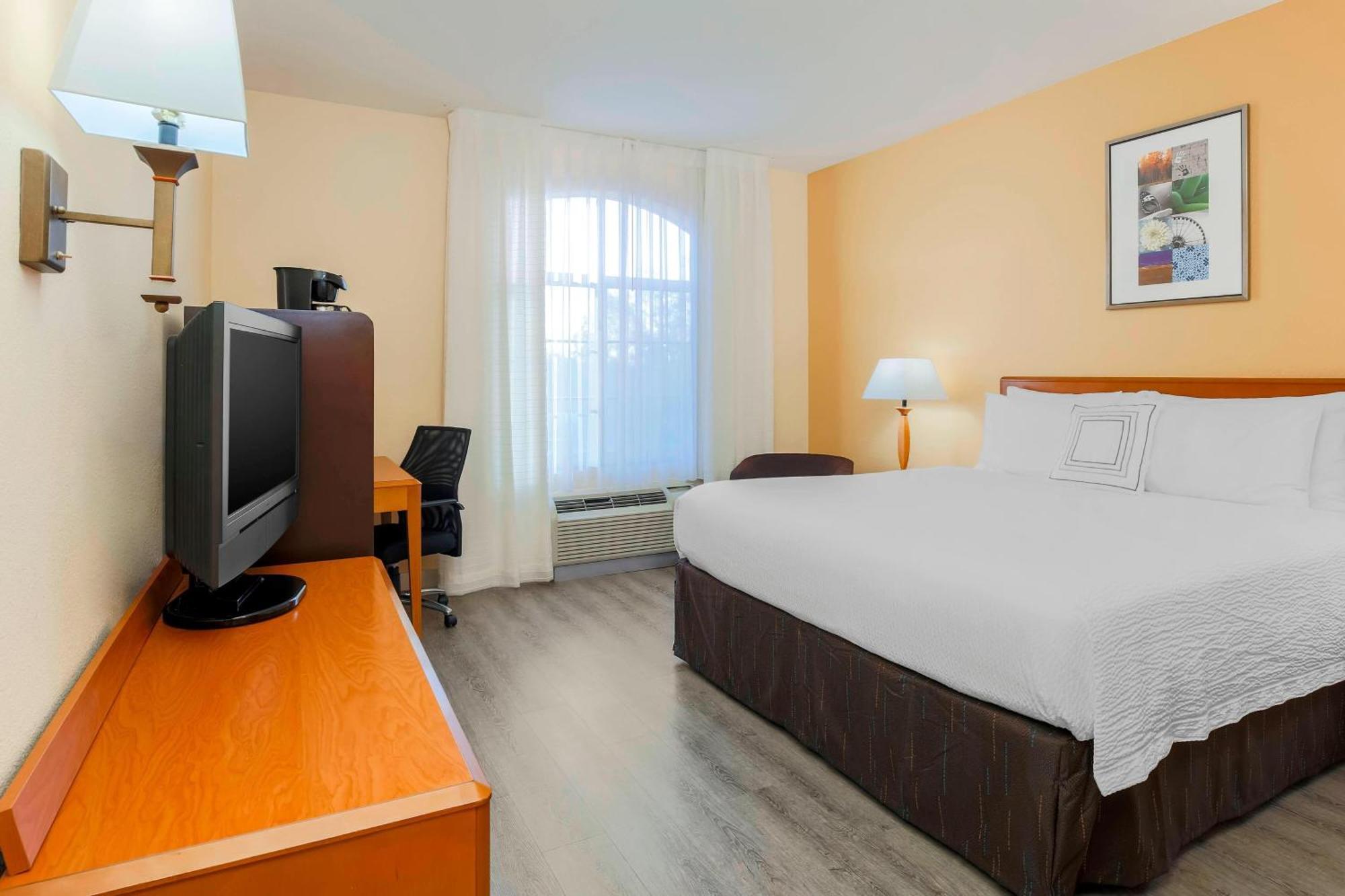 Fairfield Inn & Suites טמקולה מראה חיצוני תמונה