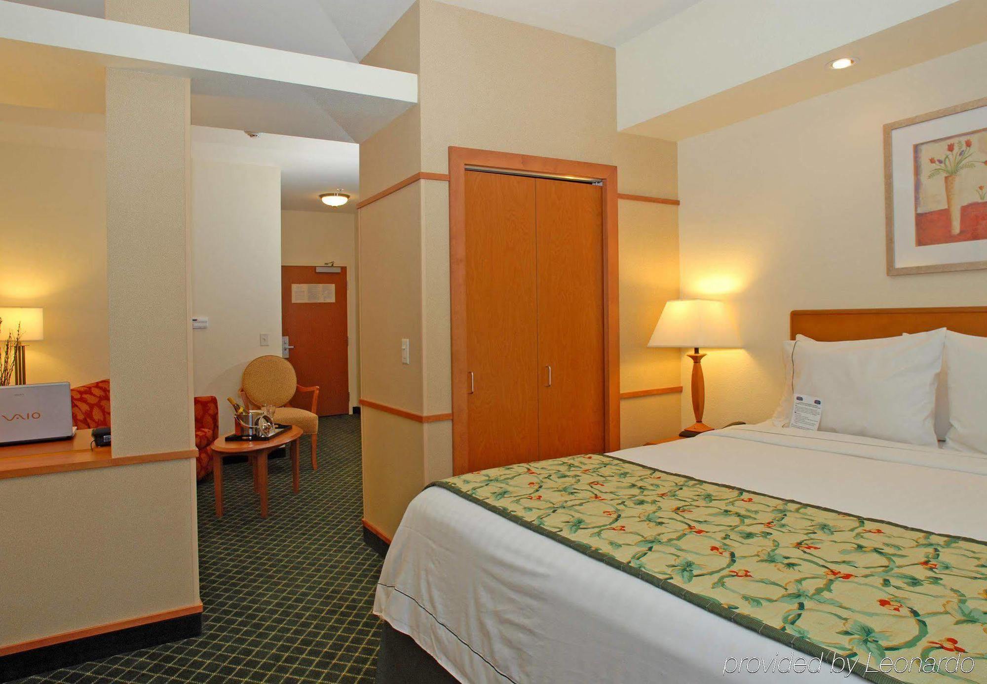 Fairfield Inn & Suites טמקולה חדר תמונה